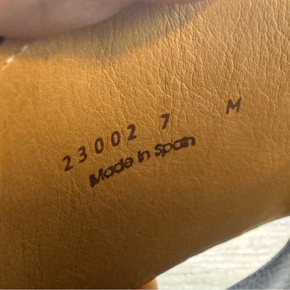 Magnanni Brown Playa Slide Mid Brown Slide Sandals size 7 IMMACULATE - Picture 11 of 11